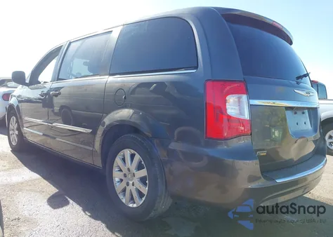 2016 Chrysler Town & Country Touring from USA, damaged, VIN 2C4RC1BG0GR302595